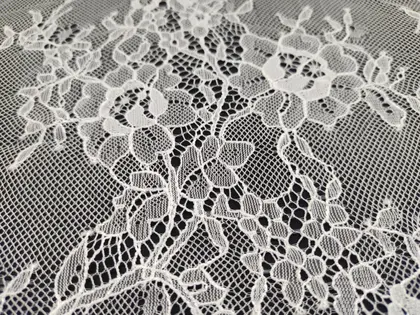 22999 Imported White Eyelash Nylon Lace 150 cm