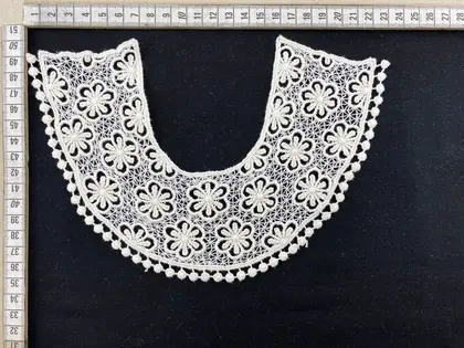 Ham Pamuk Yaka Brode Bant - 23 cm