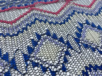 Mor Nakışlı Naylon Karışımlı Polyester Yerli Dantel, 150 cm