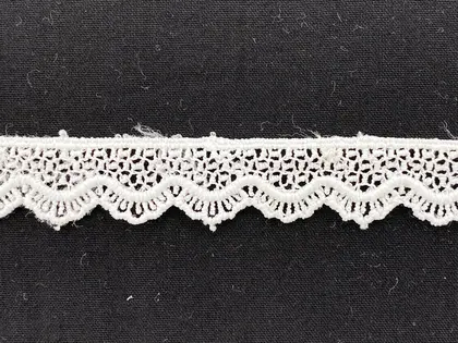 Greige Matte Polyester Domestic Guipure Broderie Tape · 1,5 cm