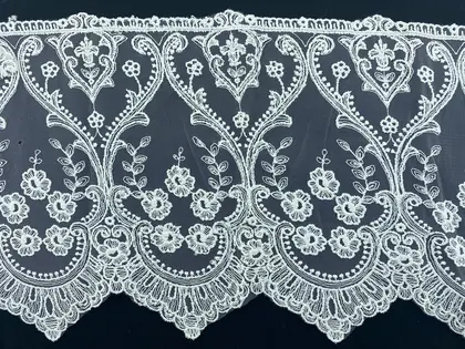 Greige Domestic Broderie Tape Tulle · 25 cm