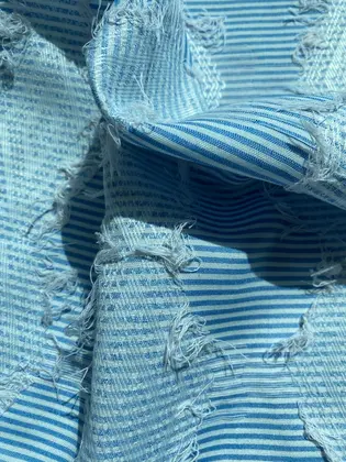 Kumaş · Yerli · Lez · Polyester · Pamuk · Kesme · Beyaz-mavi · 155 Cm