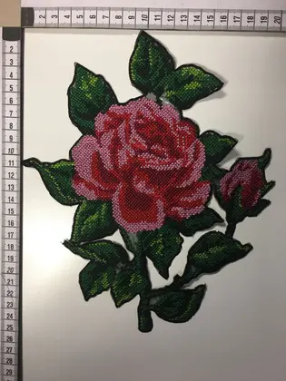 Kırmızı-Pembe-Yeşil Etamin Polyester Aplik Nakış