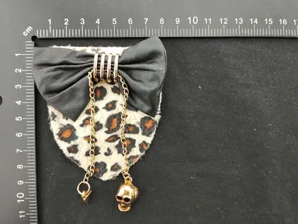 Leopar Akseusar Broş Siyah-leopar