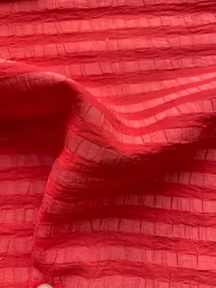 Kumaş · Yerli · Lez · Viskon · Kırmızı · 142 Cm