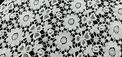 Greige Cotton Domestic Guipure Broderie Tape · 32 cm