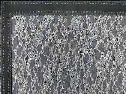 22279 Dantel · İthal · Lez · Naylon · Li̇krali · Ekru · 150 Cm