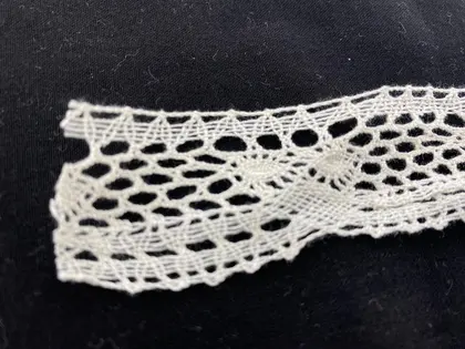 Greige Cotton Lace · 2,8 cm