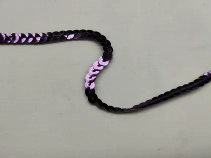 Mor Pullu Şerit