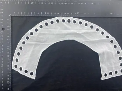 Bleached Cotton Domestic Tape Collar · 31 cm
