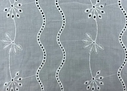 Bleached Cotton Domestic Broderie Voile · 130 cm