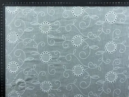 Bleached Cotton Domestic Broderie Voile · 130 cm