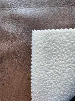 22582 Kumaş · Yerli · Lez · Polyester · Kahverengi Deri · Krem Kürk · 140 Cm