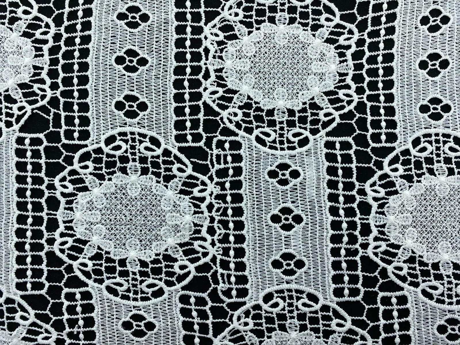 Ham Mat Polyester İthal Brode