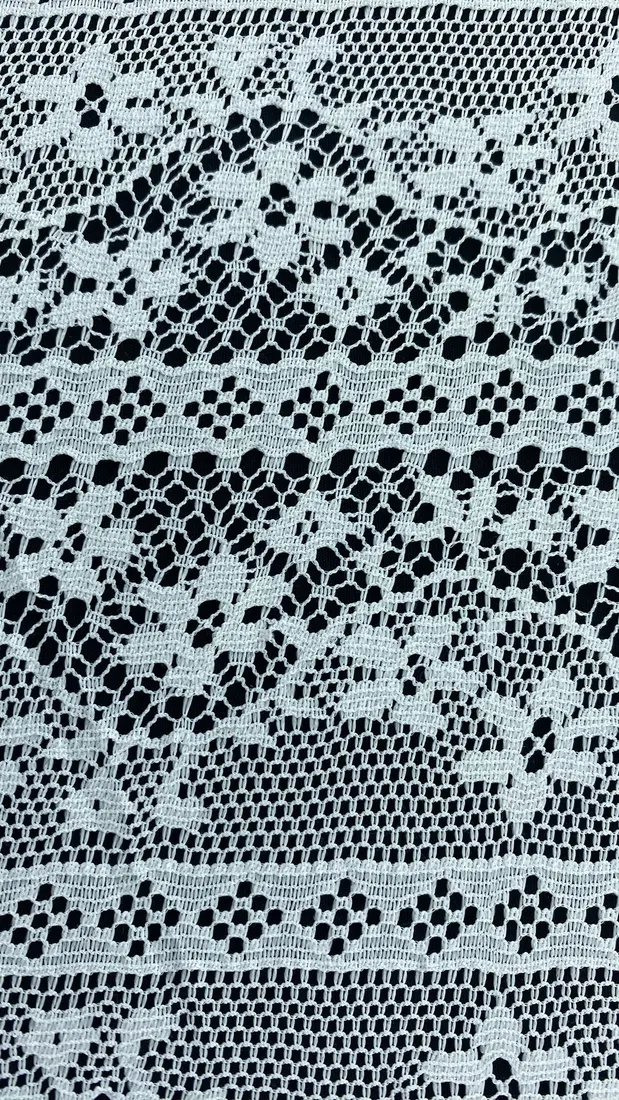 Beyaz Polyester Yerli Dantel · 160 cm