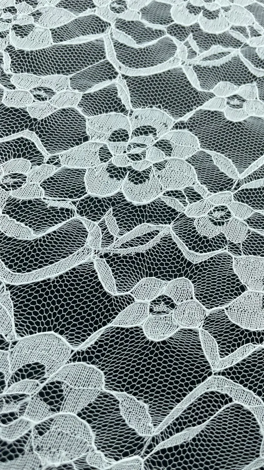 21851 Dantel · Yerli · Lez · Polyester · Fikse · 145 Cm