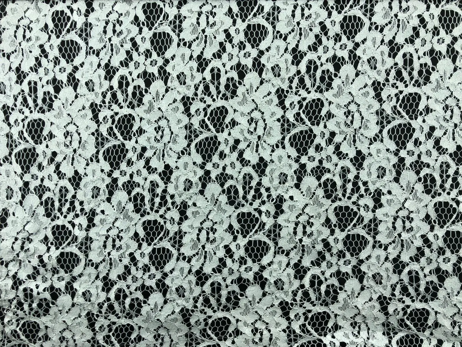 Fikse Kordlu Polyester Yerli Dantel · 150 cm
