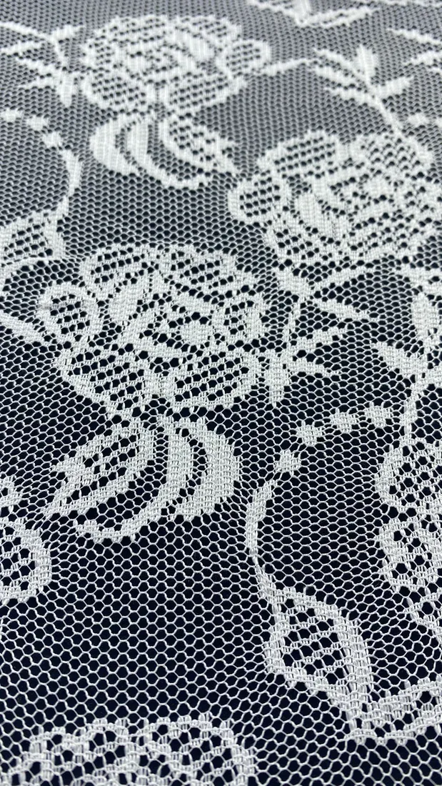 Fikse Polyester Yerli Dantel · 145 cm