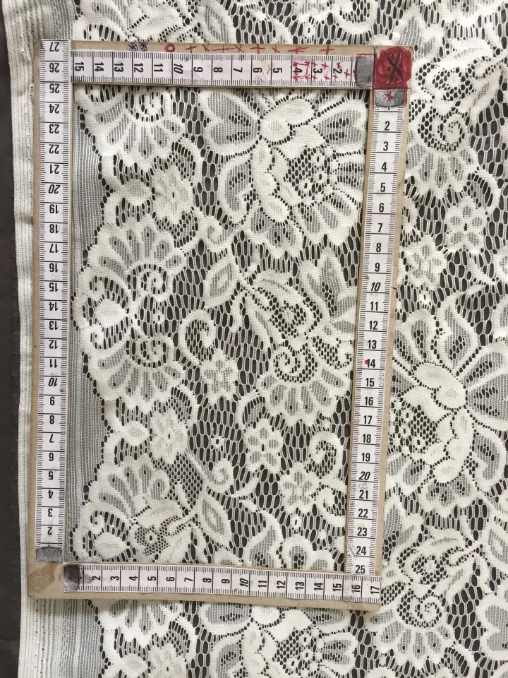 Fikse Polyester Dantel · 150 cm