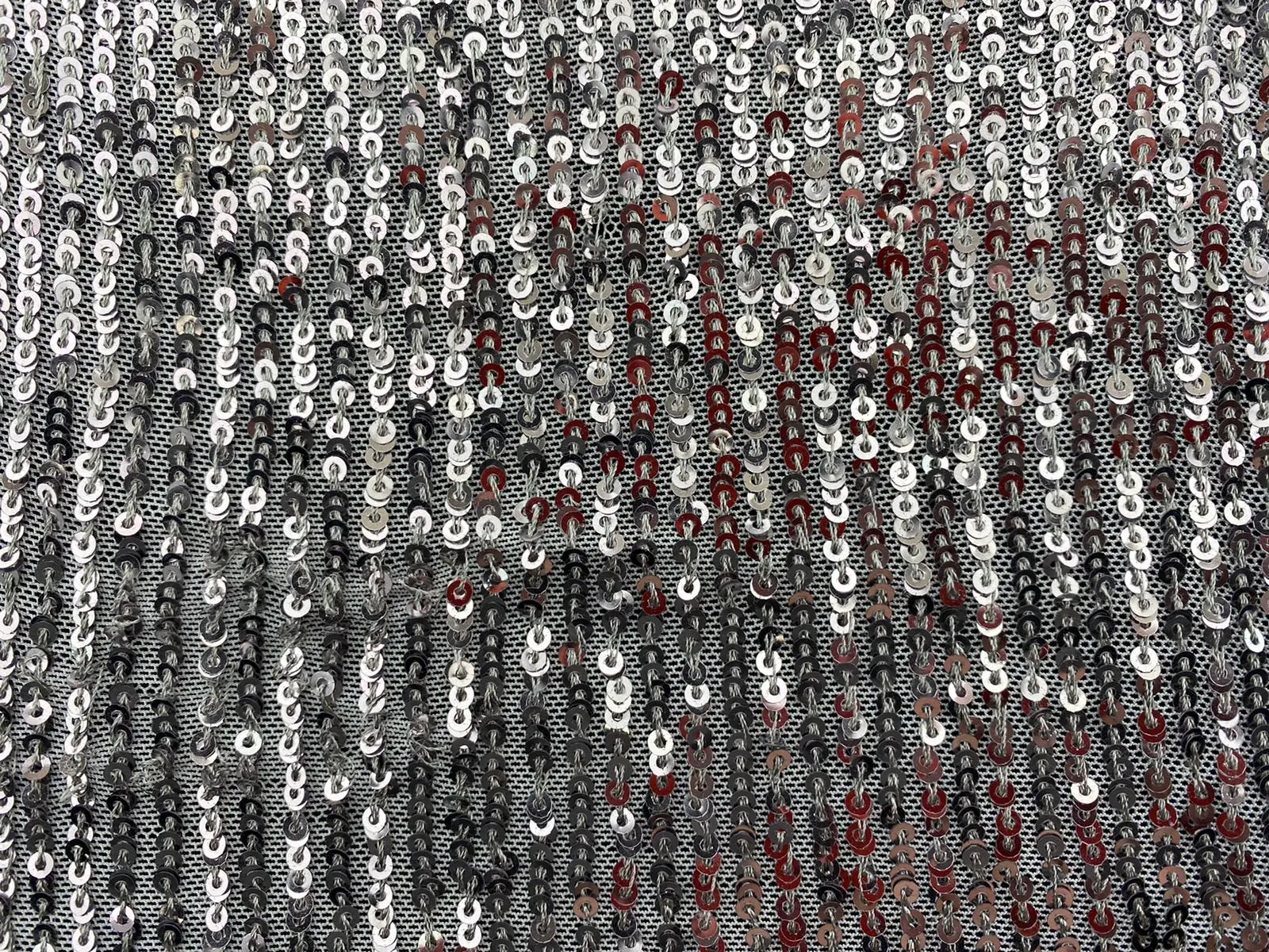 9372 Pullu Kumaş · İthal · Lez · Zara Payet · Gri · 130 Cm