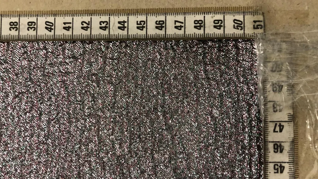 11689 Jakar Kumauş · Yerli · Lez · Polyester · Mint-pembe