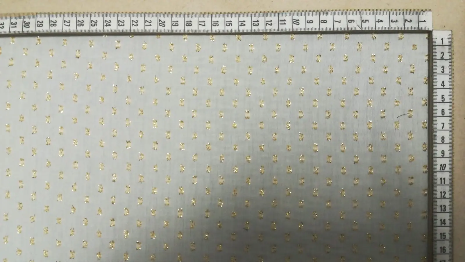 White Lurex Domestic Chiffon · 150 cm