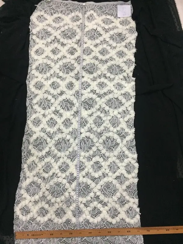 Kırmızı Simli Likralı Polyester İthal Dantel