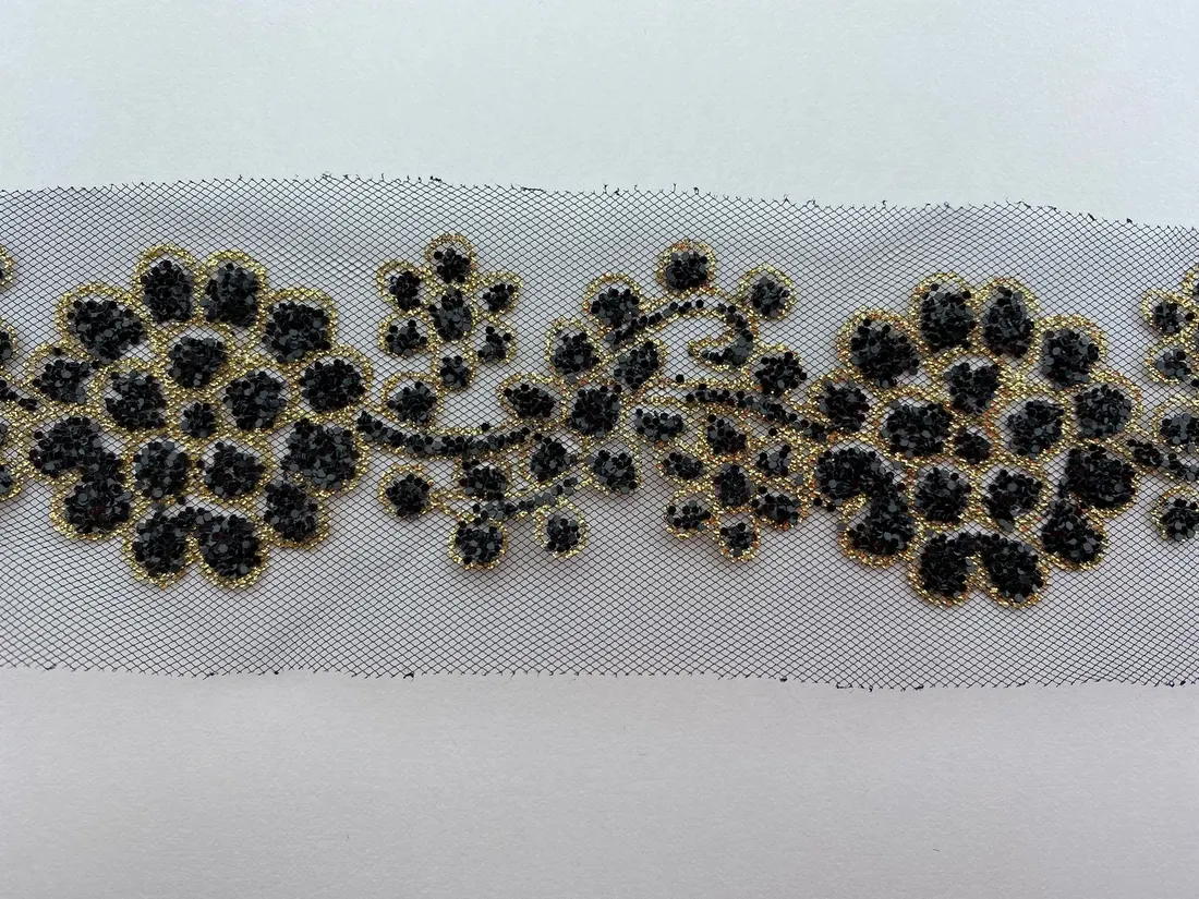 Siyah Simli Polyester İthal Brode Bant Tül · 6 cm