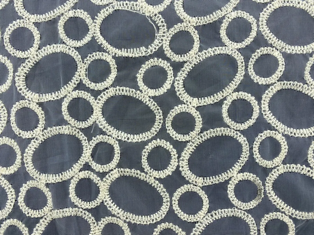 Krem Nakışlı İplikli Polyester Yerli Organze
