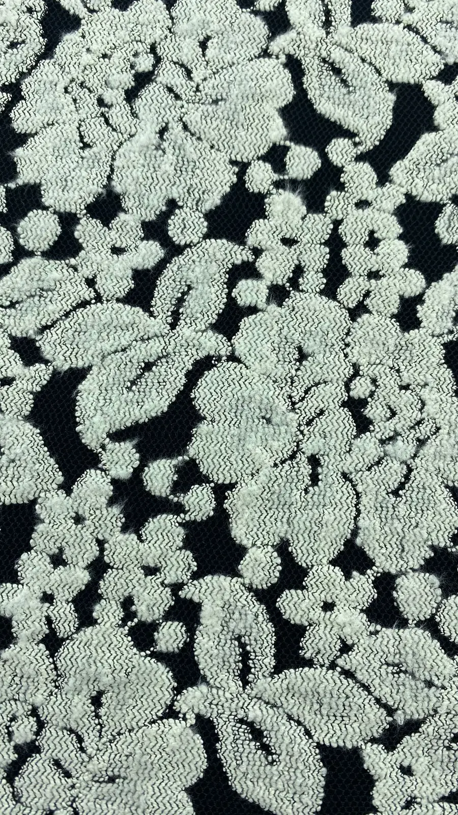Black Polyester Lace · 120 cm