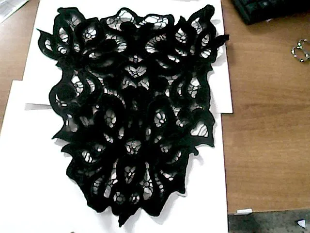2720 Brode · Yaka · Polyester · Kadi̇fe · Si̇yah