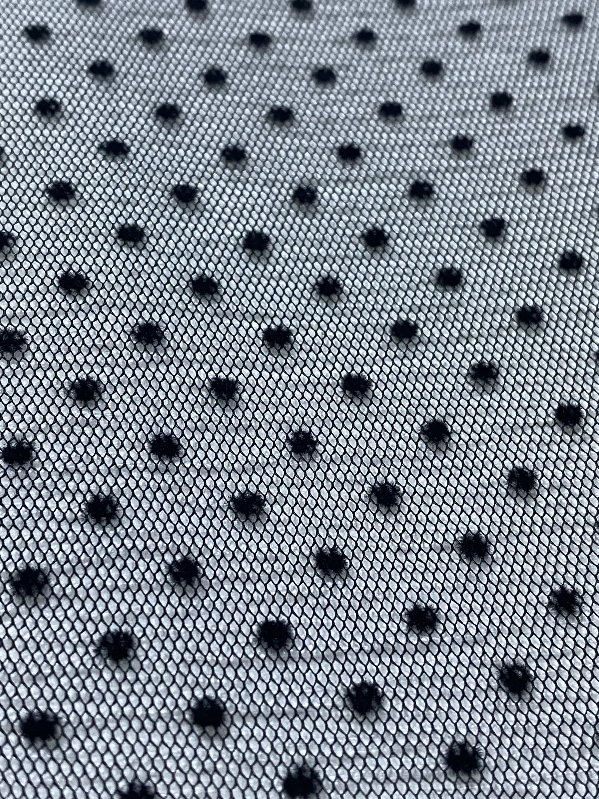 Siyah Baskılı Polyester Yerli Tül · 150 cm