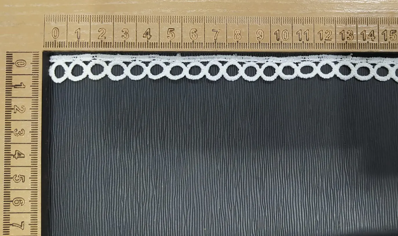 Greige Matte Polyester Domestic Guipure Broderie Tape · 1 cm