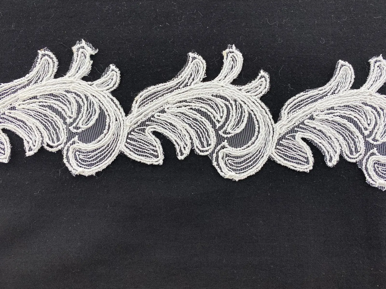 5320 Brode · Yerli · Bant · Polyester · Tül Üzeri · Kordlu · Ham · 7 Cm