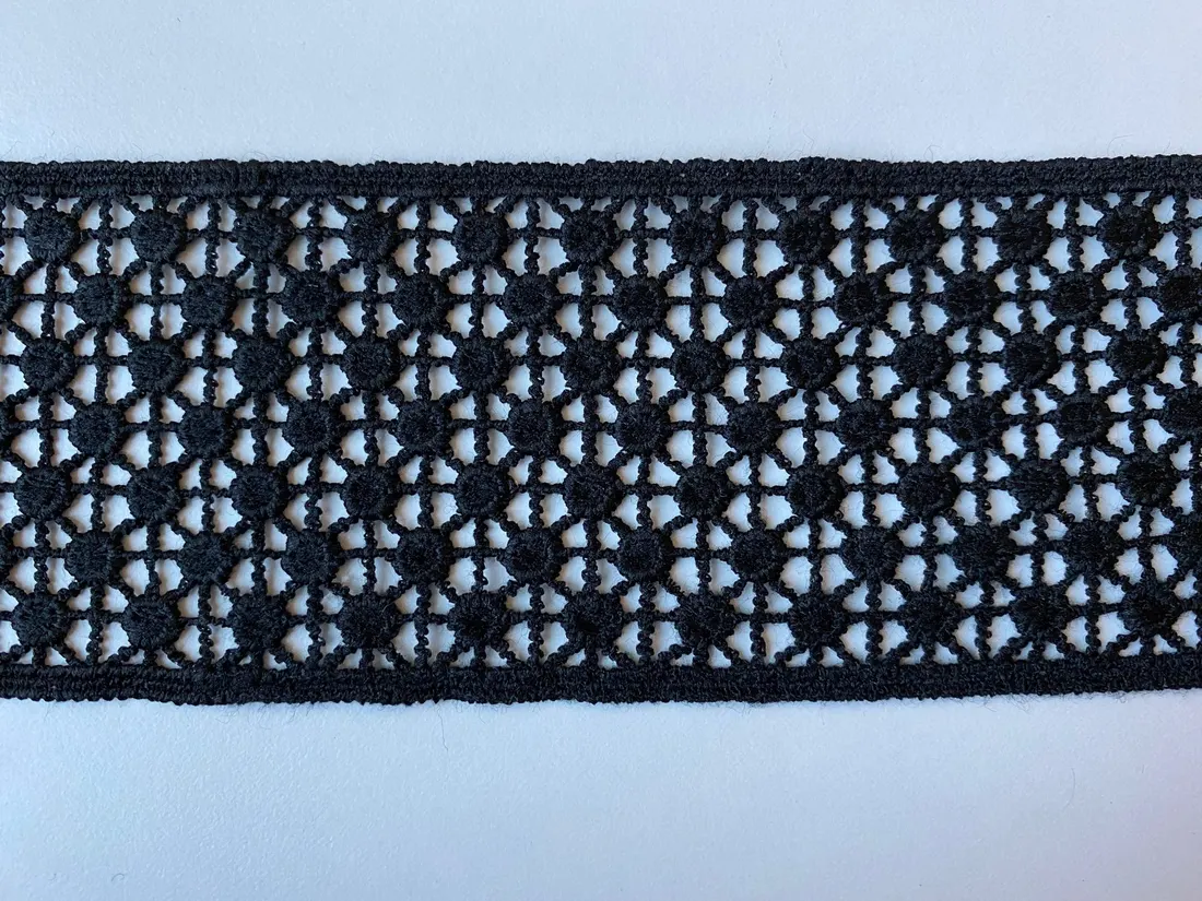 Siyah Mat Polyester İthal Güpür Brode Bant · 6,5 cm