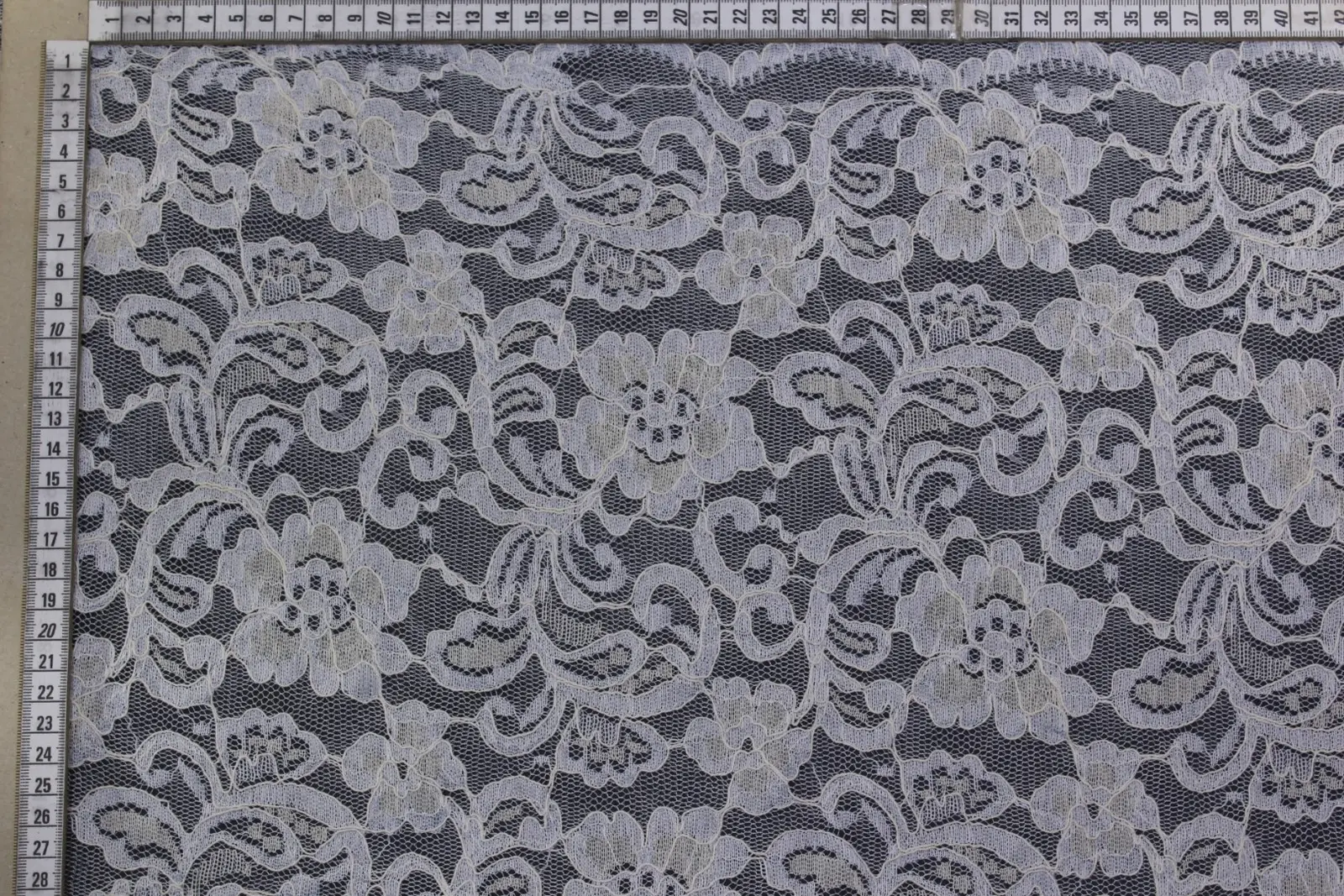 Red Cotton Nylon Domestic Lace