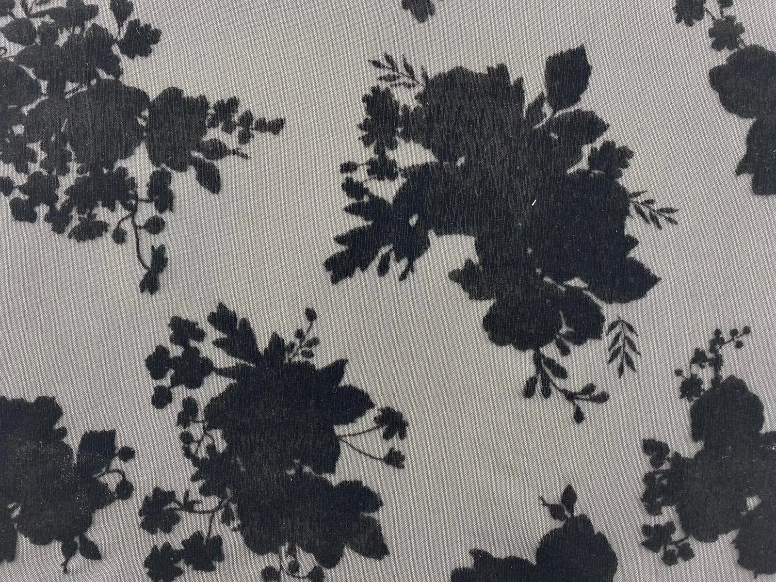 Siyah Likralı Polyester Yerli Tül · 140 cm