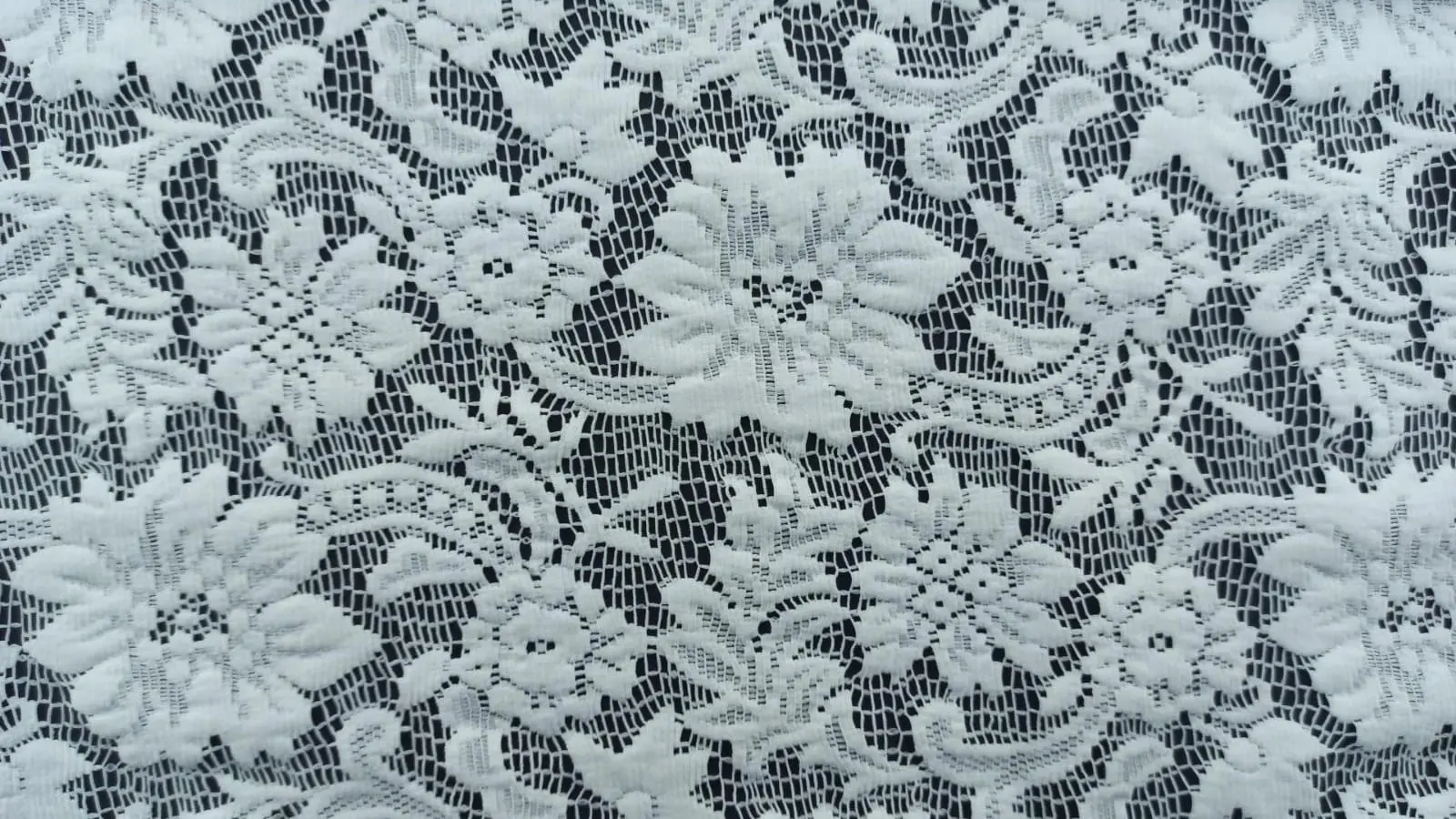 Fikse Polyester Yerli Dantel