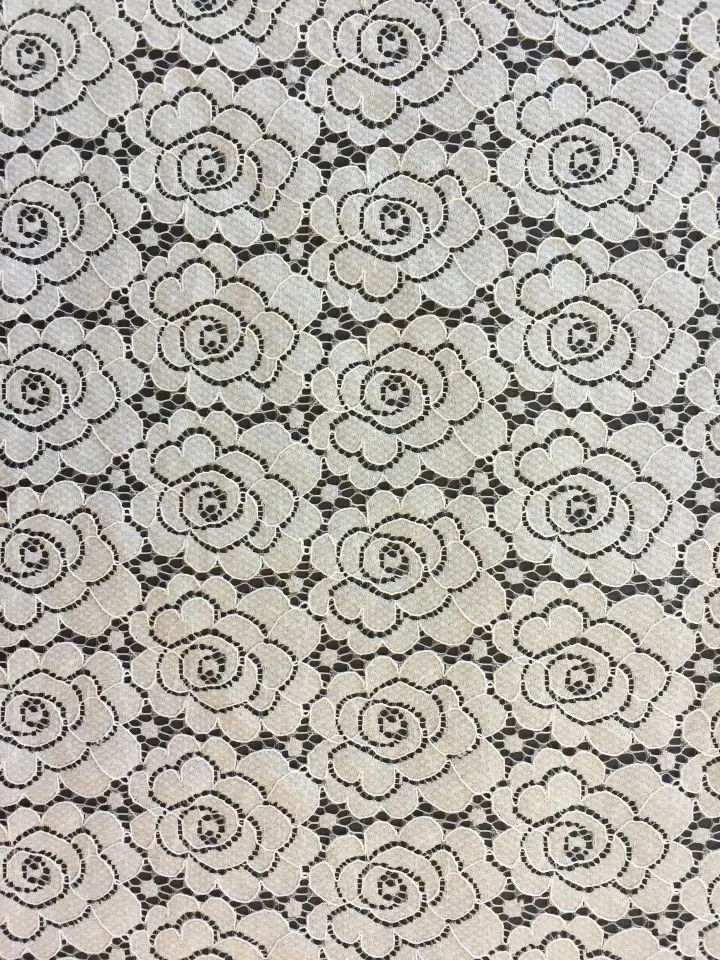 Heat-set Polyester Domestic Lace · 150 cm