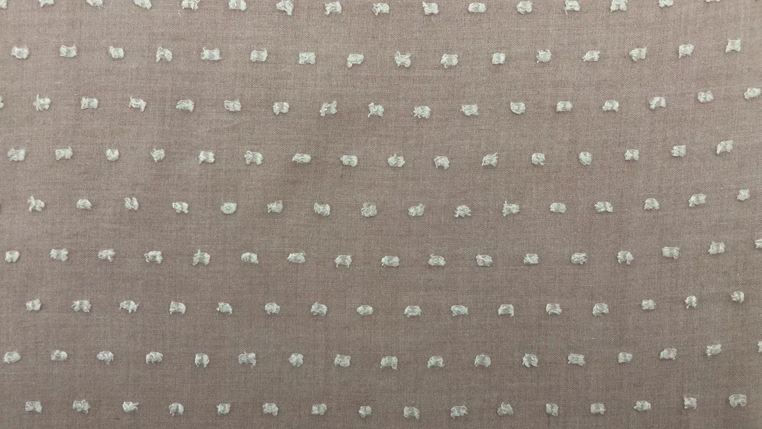 Dusty Rose Polka-dot Viscose Domestic Fabric · 145 cm