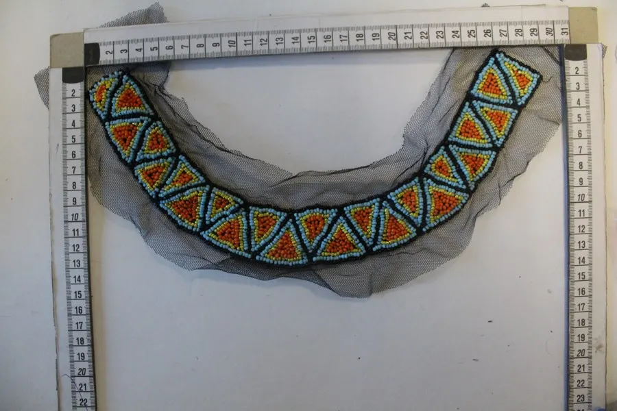 Renkli Yaka