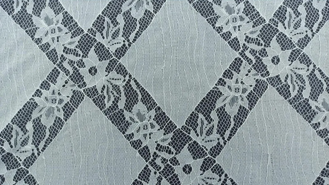 Fikse Naylon Yerli Dantel · 150 cm