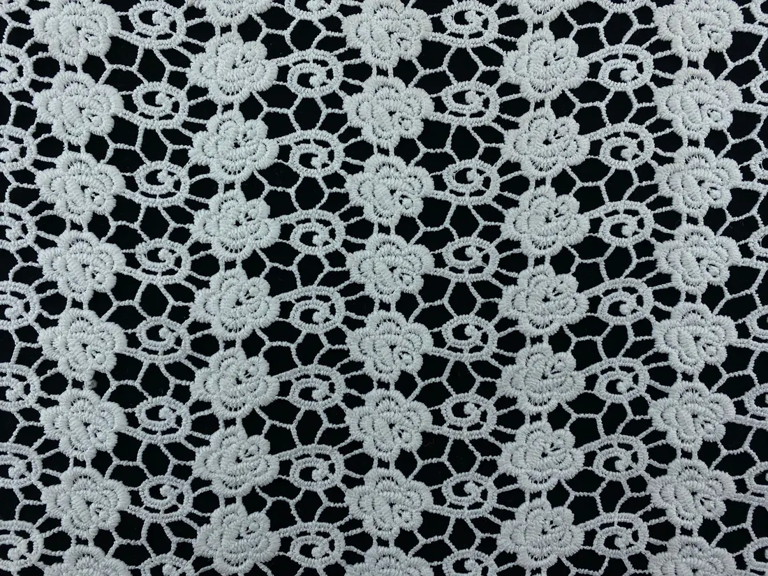 Ham Mat Polyester Yerli Güpür Brode Bant · 65 cm