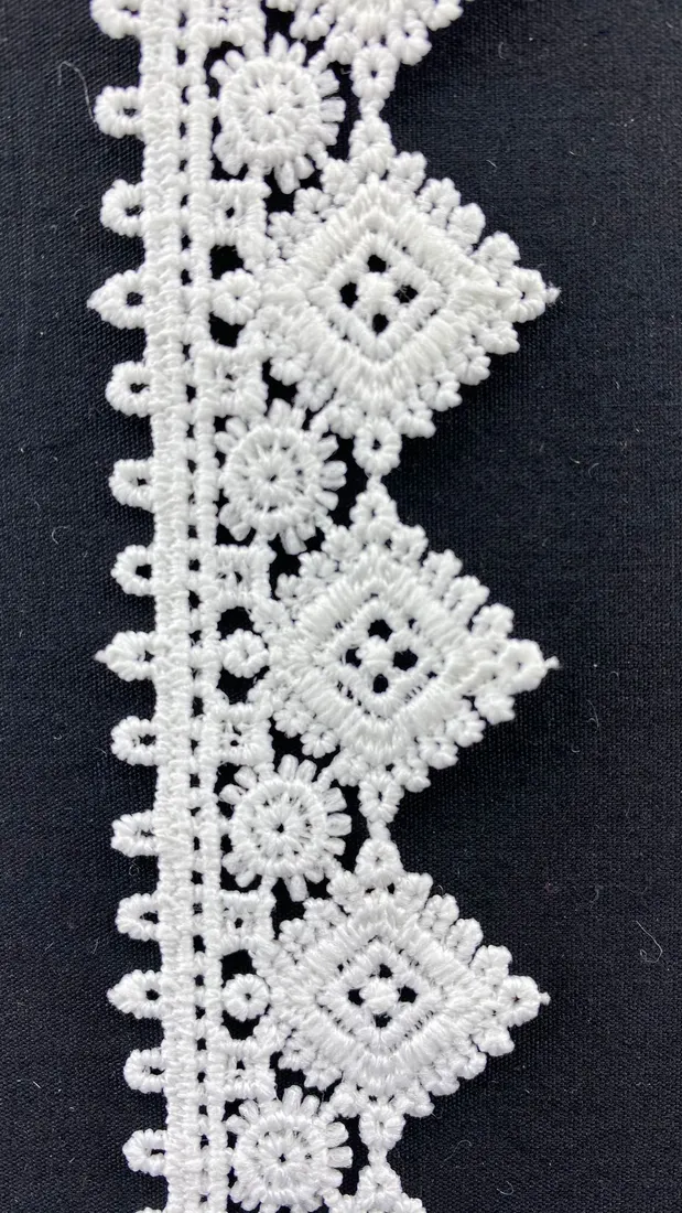 Ham Mat Polyester Yerli Güpür Brode Bant · 3 cm