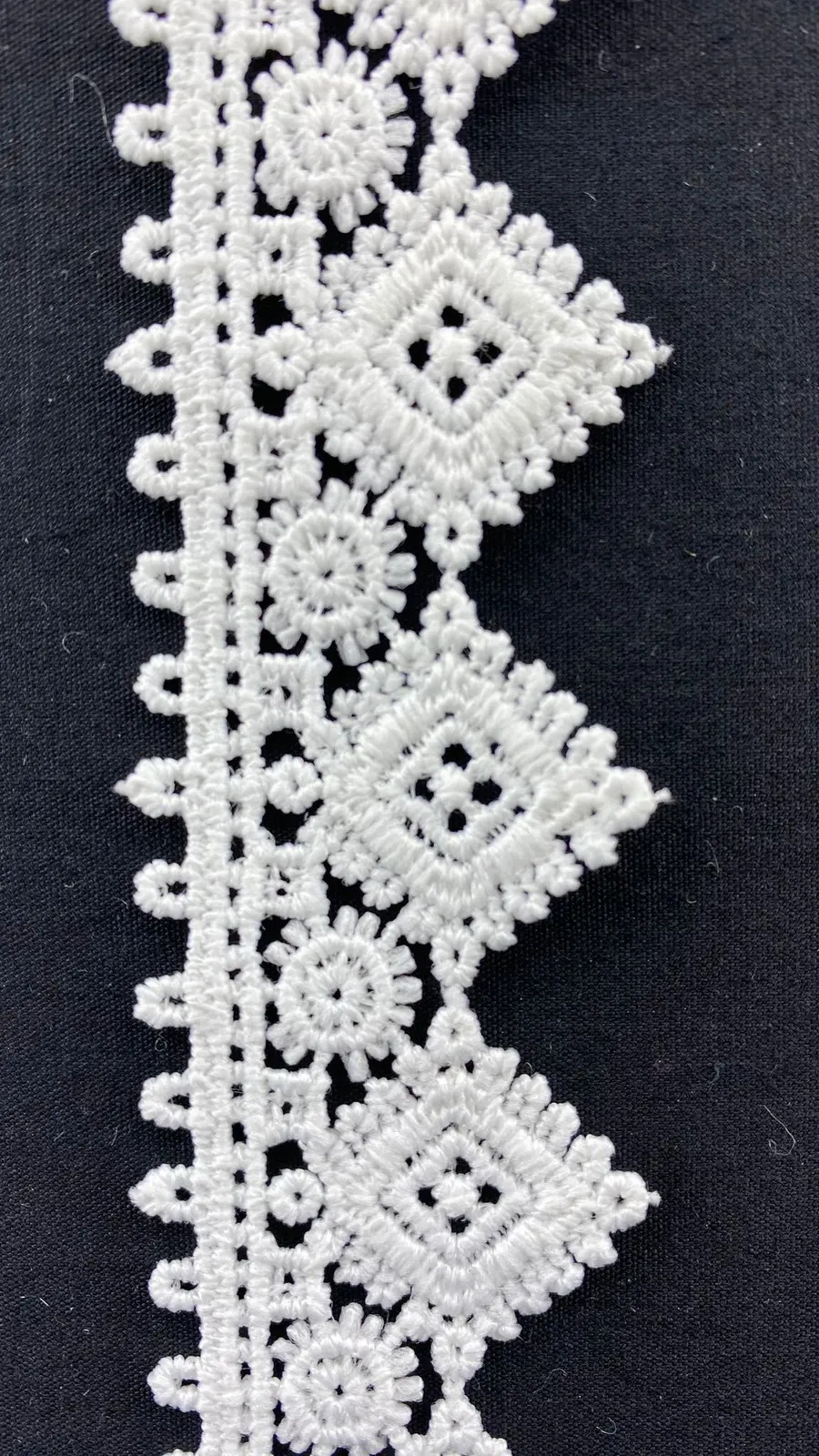 Ham Mat Polyester Yerli Güpür Brode Bant · 3 cm