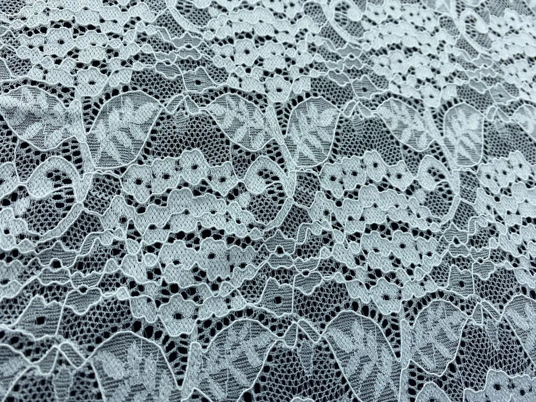 Fikse Likralı Naylon İthal Dantel · 150 cm