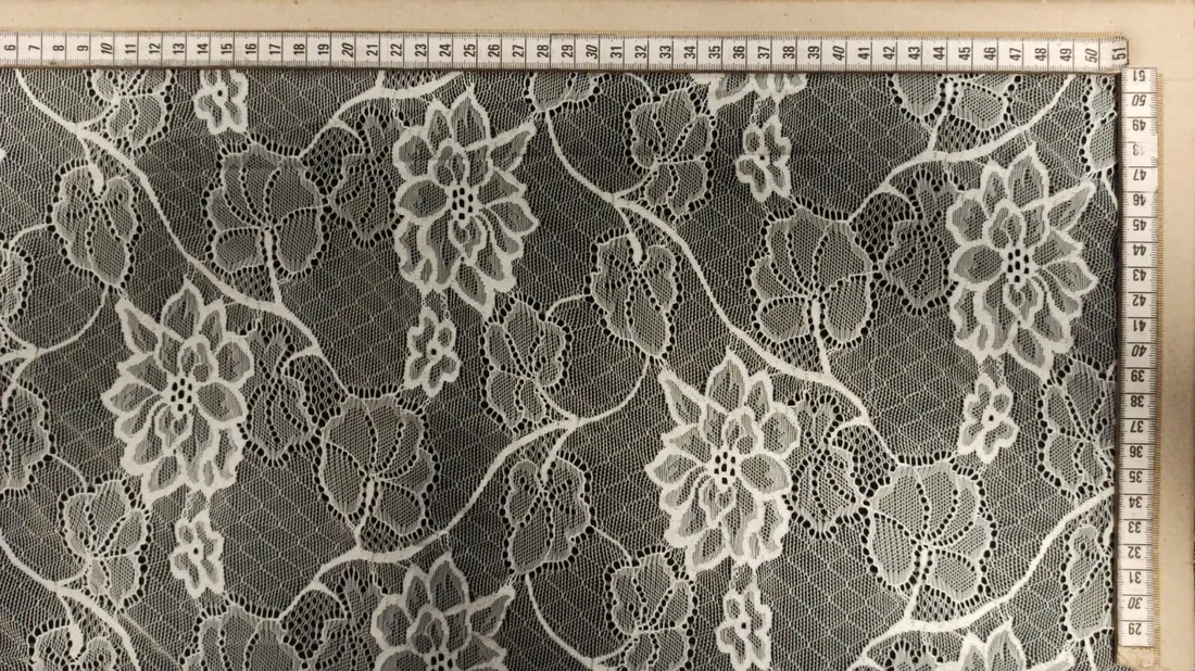 3053 Dantel · İthal · Lez · Naylon · Likralı · Fikse · 150 Cm