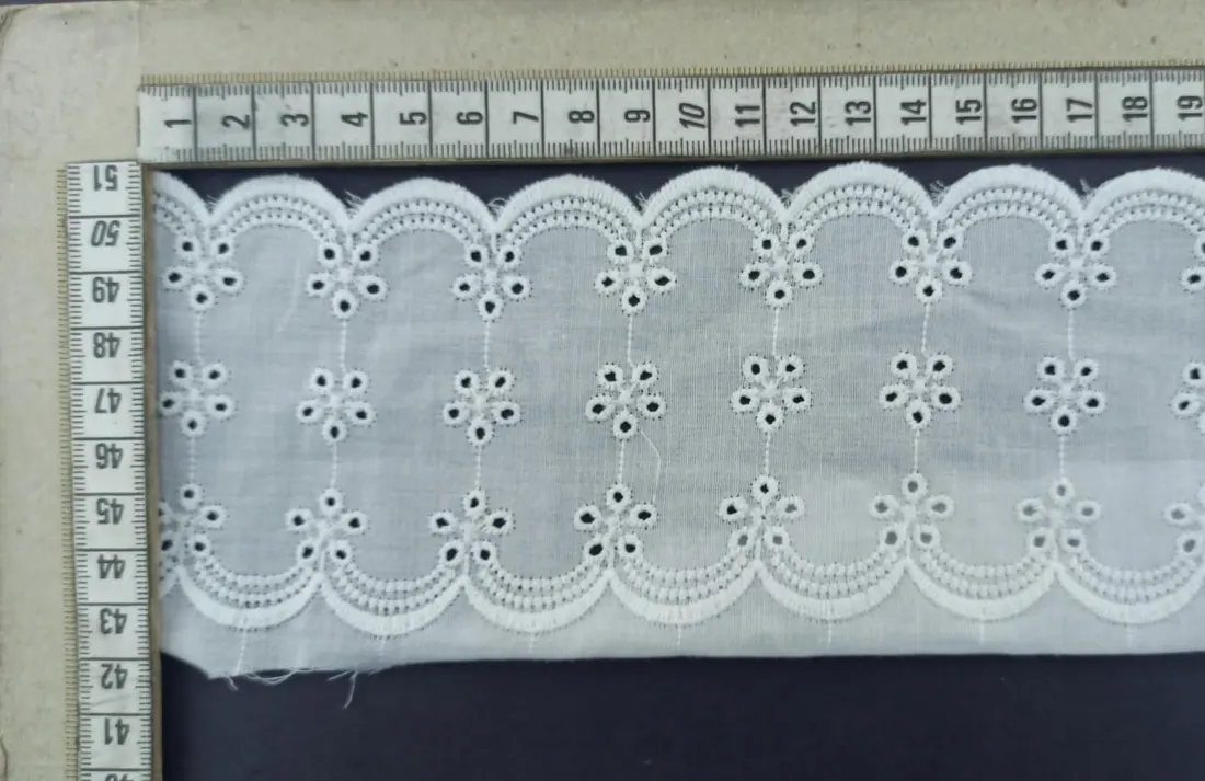 Kasar Mat Polyester Yerli Brode Bant Vual · 8 cm