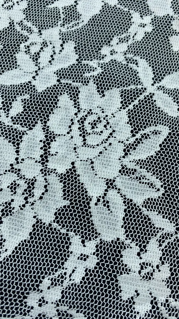 Ham Polyester Yerli Dantel · 125 cm