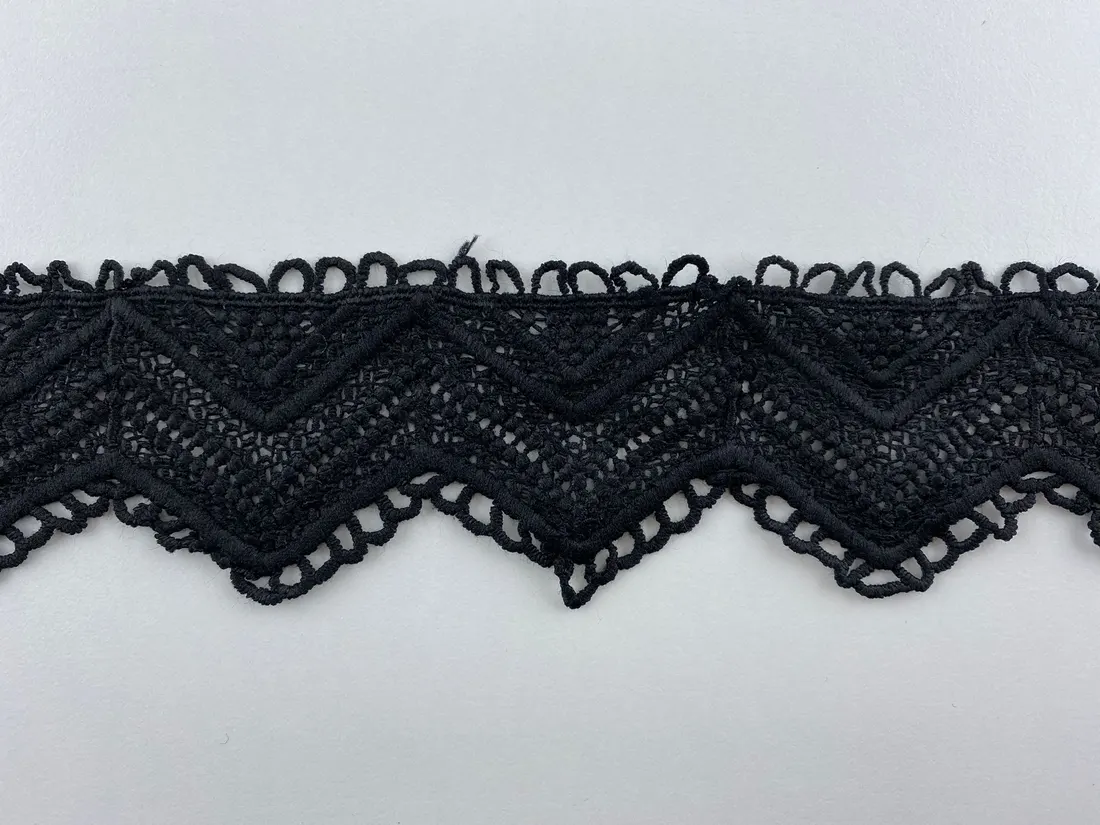 Siyah Mat Polyester İthal Güpür Brode Bant · 5,5 cm